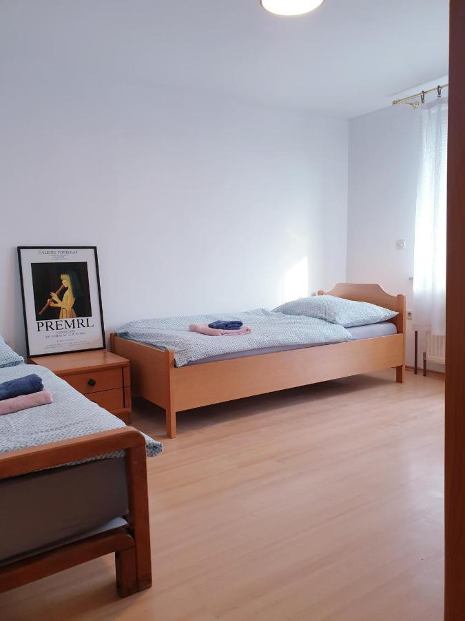 Apartment Barje I Ljubljana Eksteriør bilde